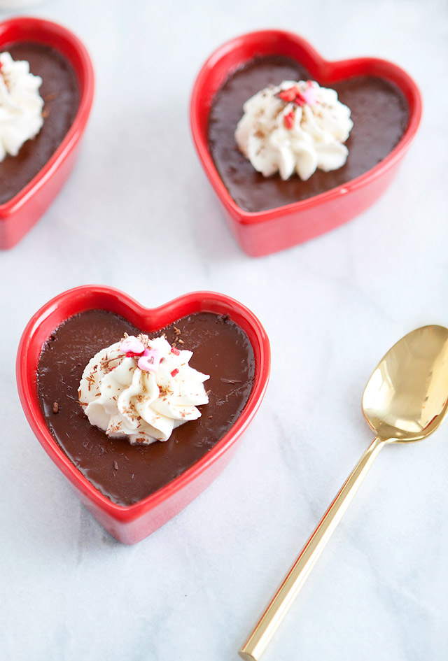 Lindt Chocolate Pot de Crème Valentine's Day Dessert Recipe via Armelle Blog